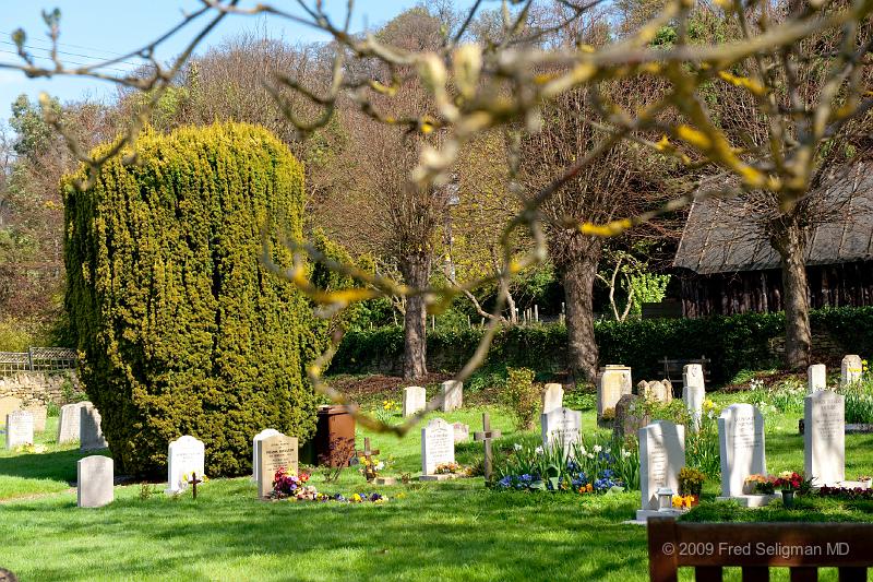 20090413_114653_D3.jpg - Grave yard & Church, Buckland