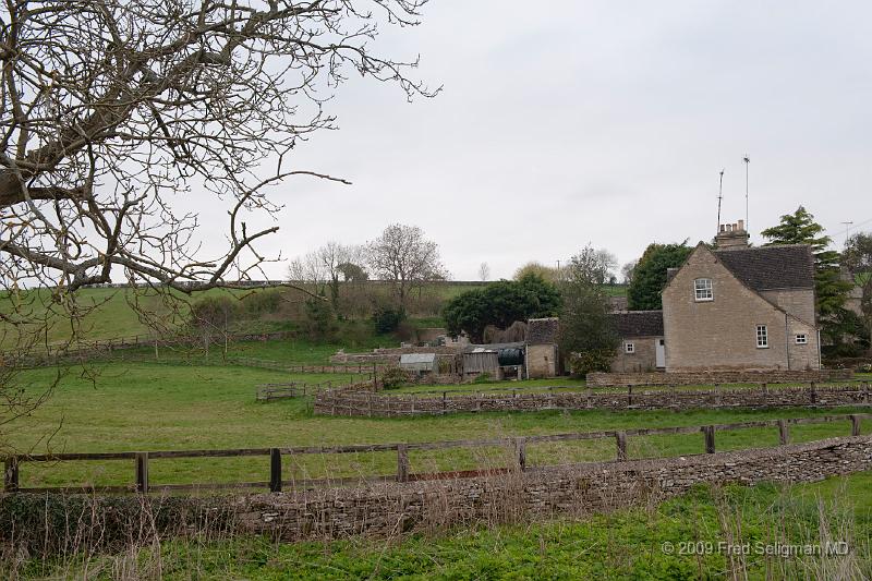 20090414_124153_D3.jpg - Farm near Coin St Denis