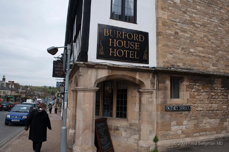 20090414_135741_D3.jpg - Burford